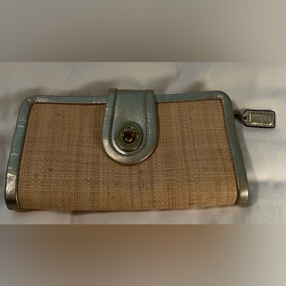COACH  Straw & Metallic GOLD Leather Clutch.